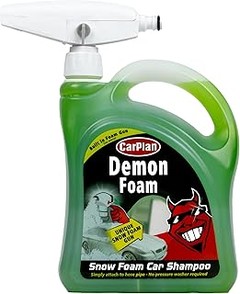 ¿Qué espuma activa es la mejor para coches de color oscuro?