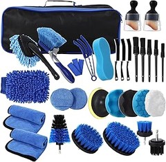 Comparativa de los mejores kits de limpieza interior para coches familiares